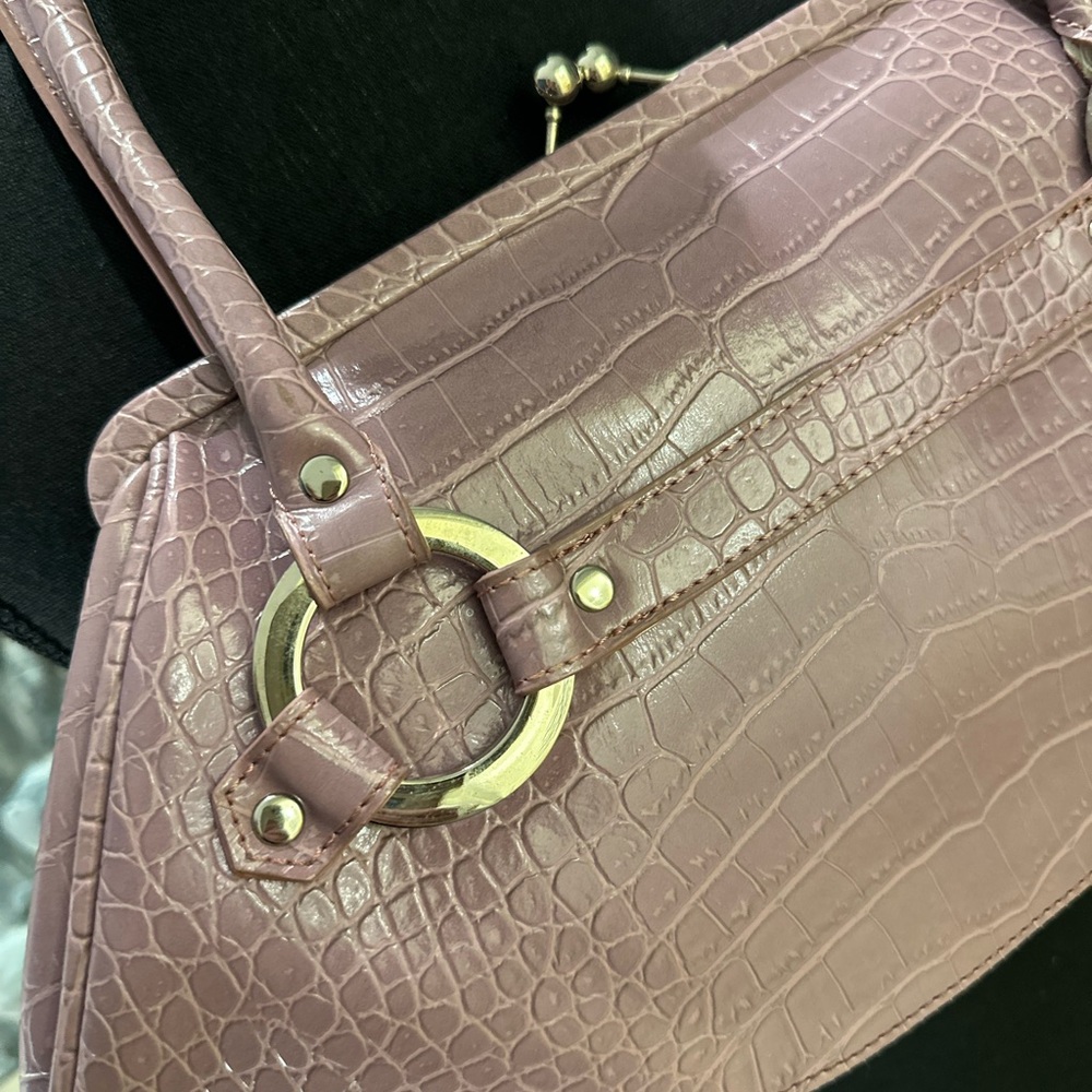 π₯*Add On Only*
Lavender Pinkish Y2K Handbag Very Clean Snakeskin Vinyl - Picture 5 of 8